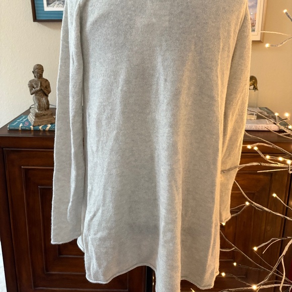 CLUB MONACO FOG-GRAY 100% CASHMERE OVERSIZED CARDIGAN – QUIET LUXURY ESSENTIAL- - Picture 5 of 7